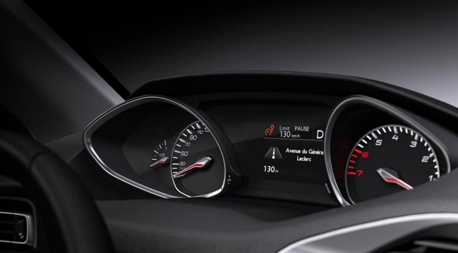  Peugeot 308 2013 года  (фото 3 из 47)
